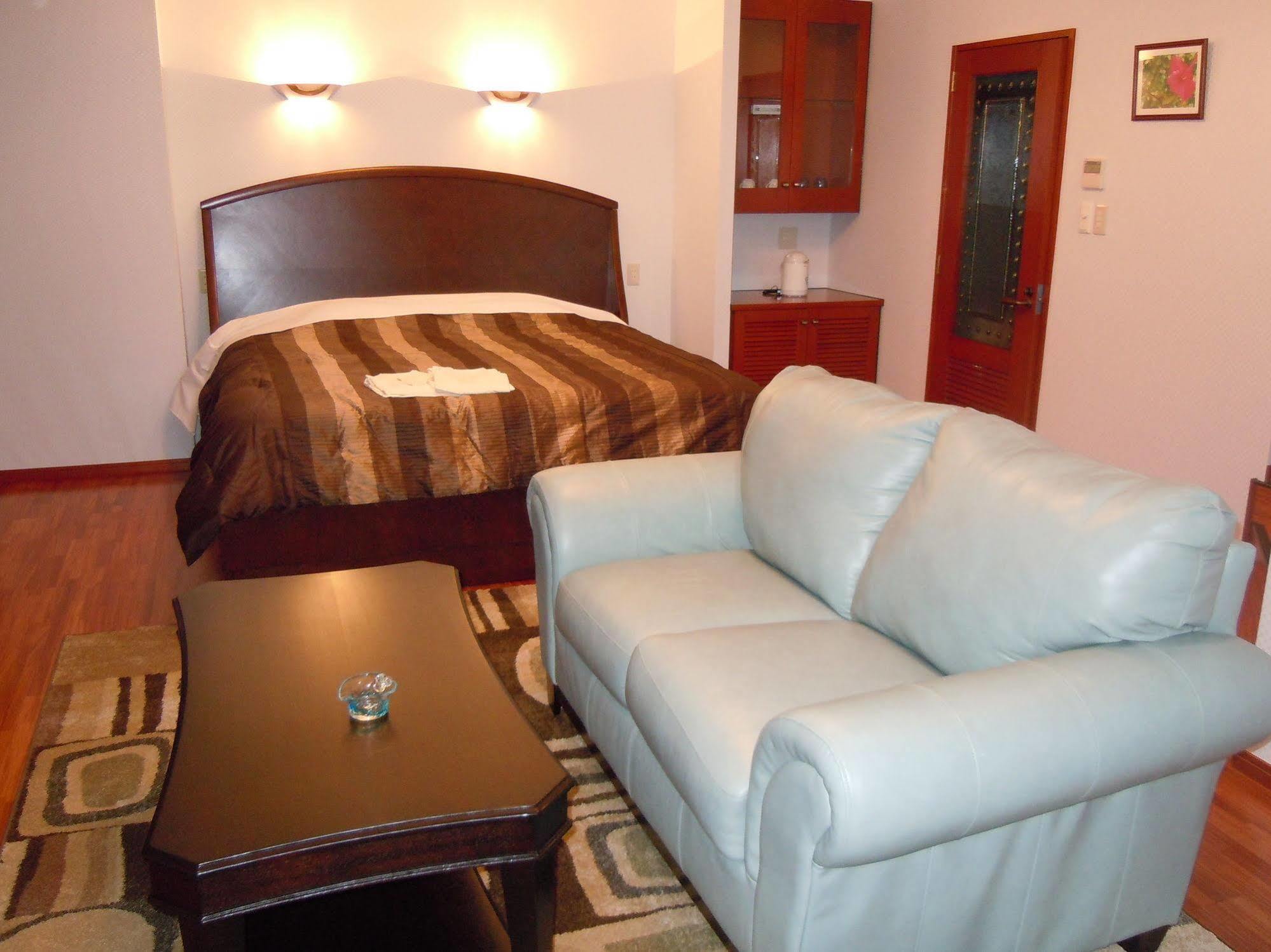 Hotel Mtb Мотобу Екстер'єр фото
