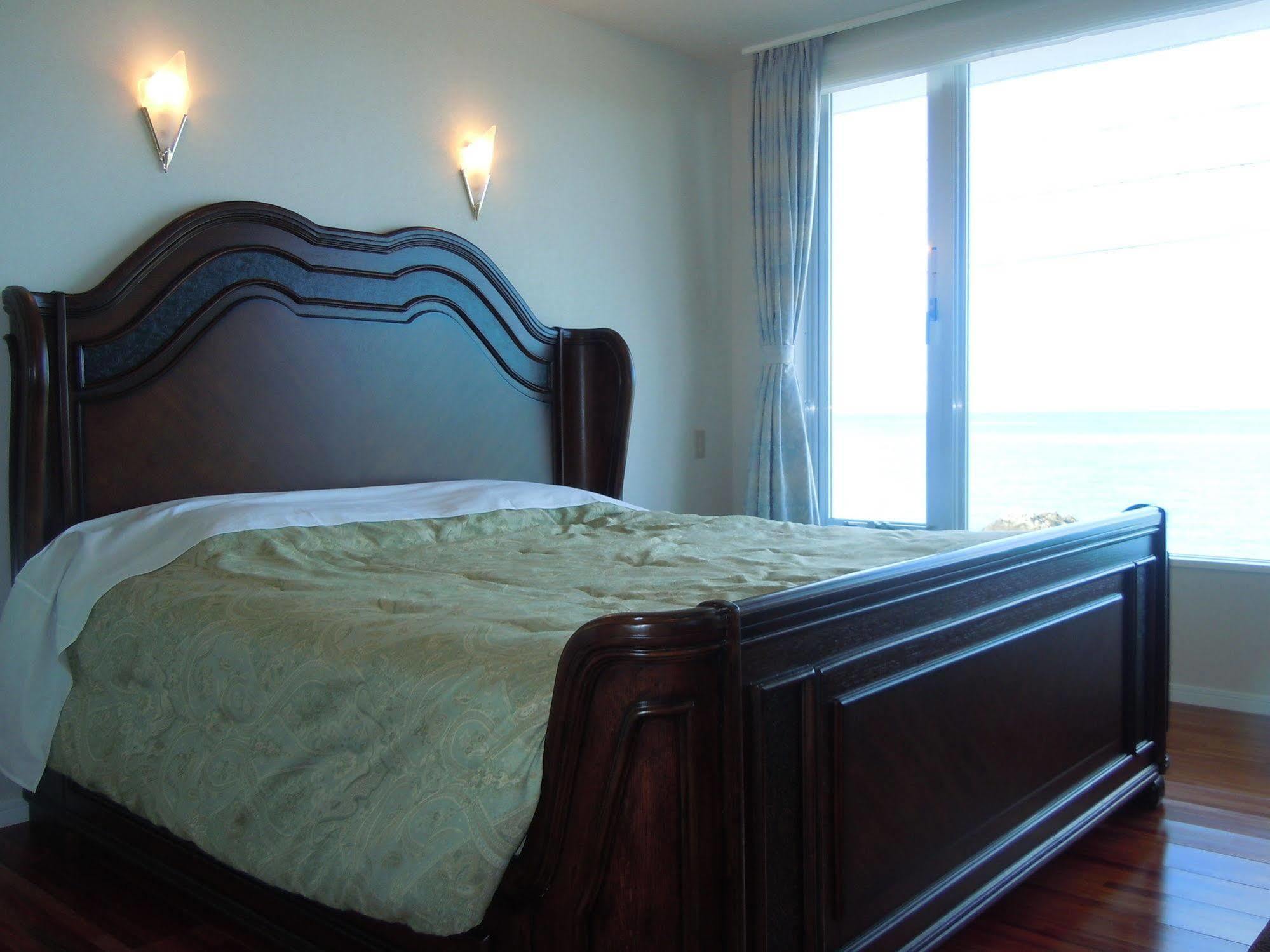 Hotel Mtb Мотобу Екстер'єр фото
